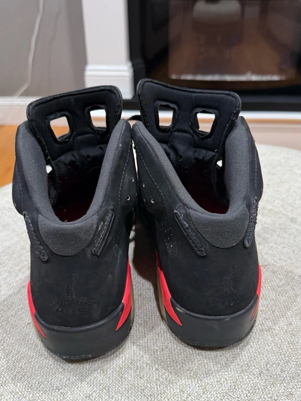 Nike Air Jordan 6 Retro Infrared 2014 Men’s Size 10 Black/Red (384664-023)